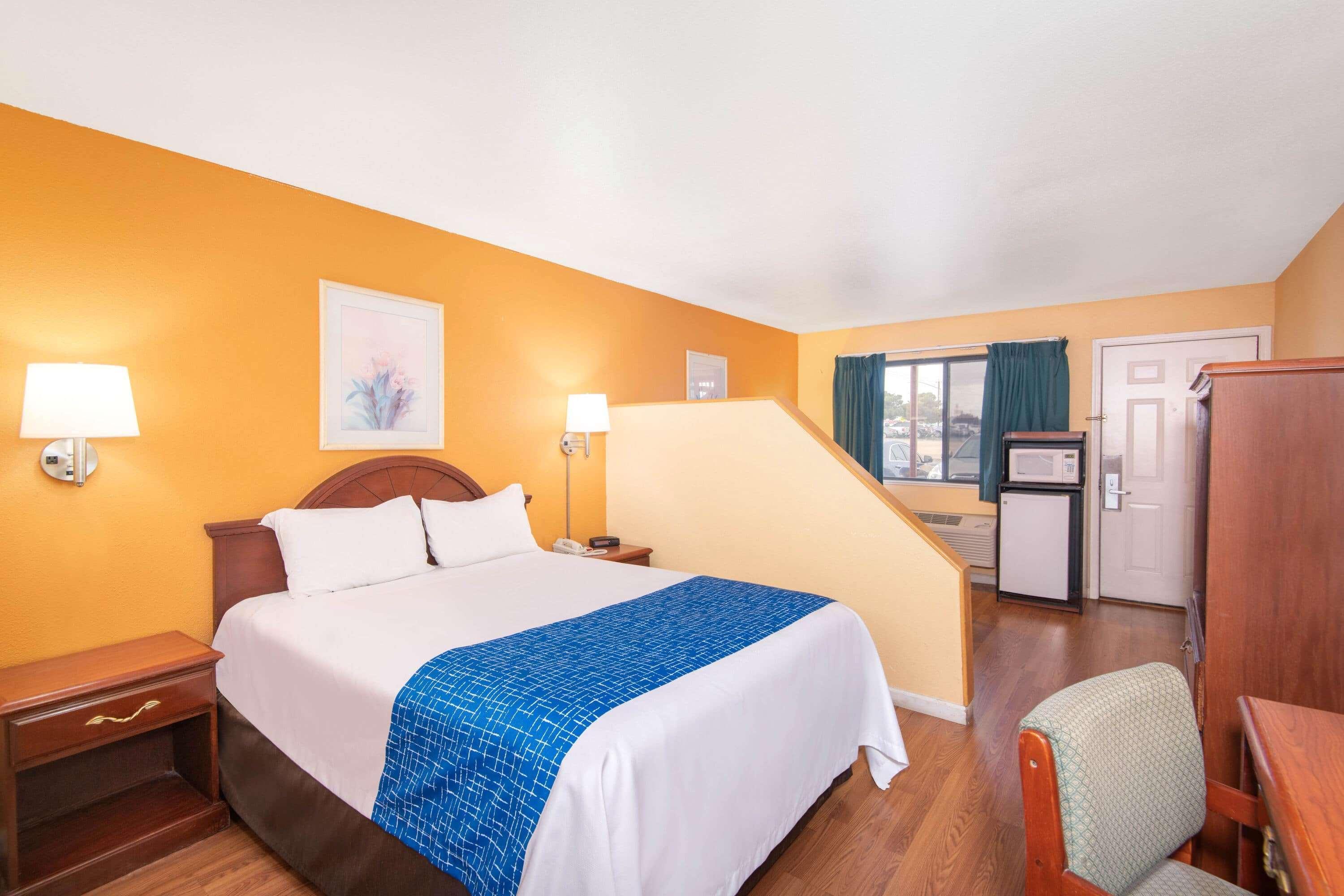 Travelodge By Wyndham Kingman Exterior foto