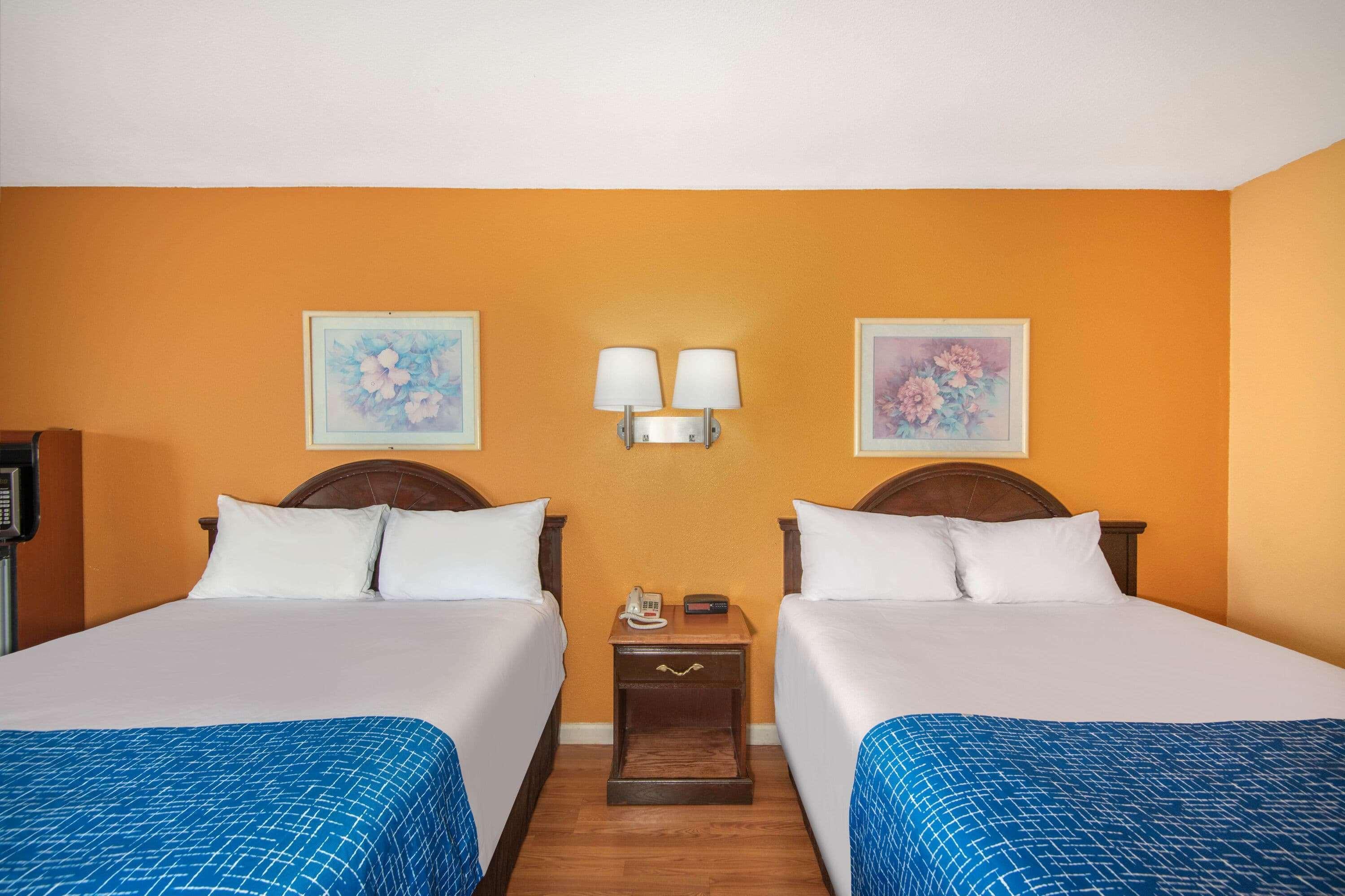 Travelodge By Wyndham Kingman Exterior foto